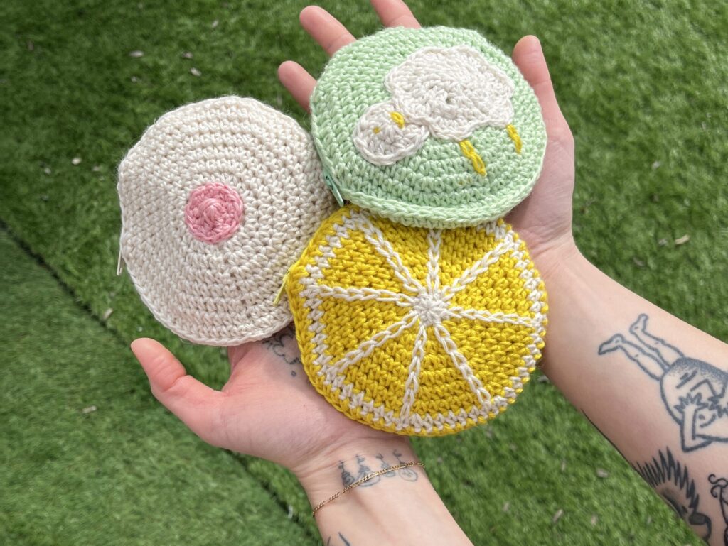 Crochet kits purse Anna's Tits n' Tats Wovenbeyond yarns