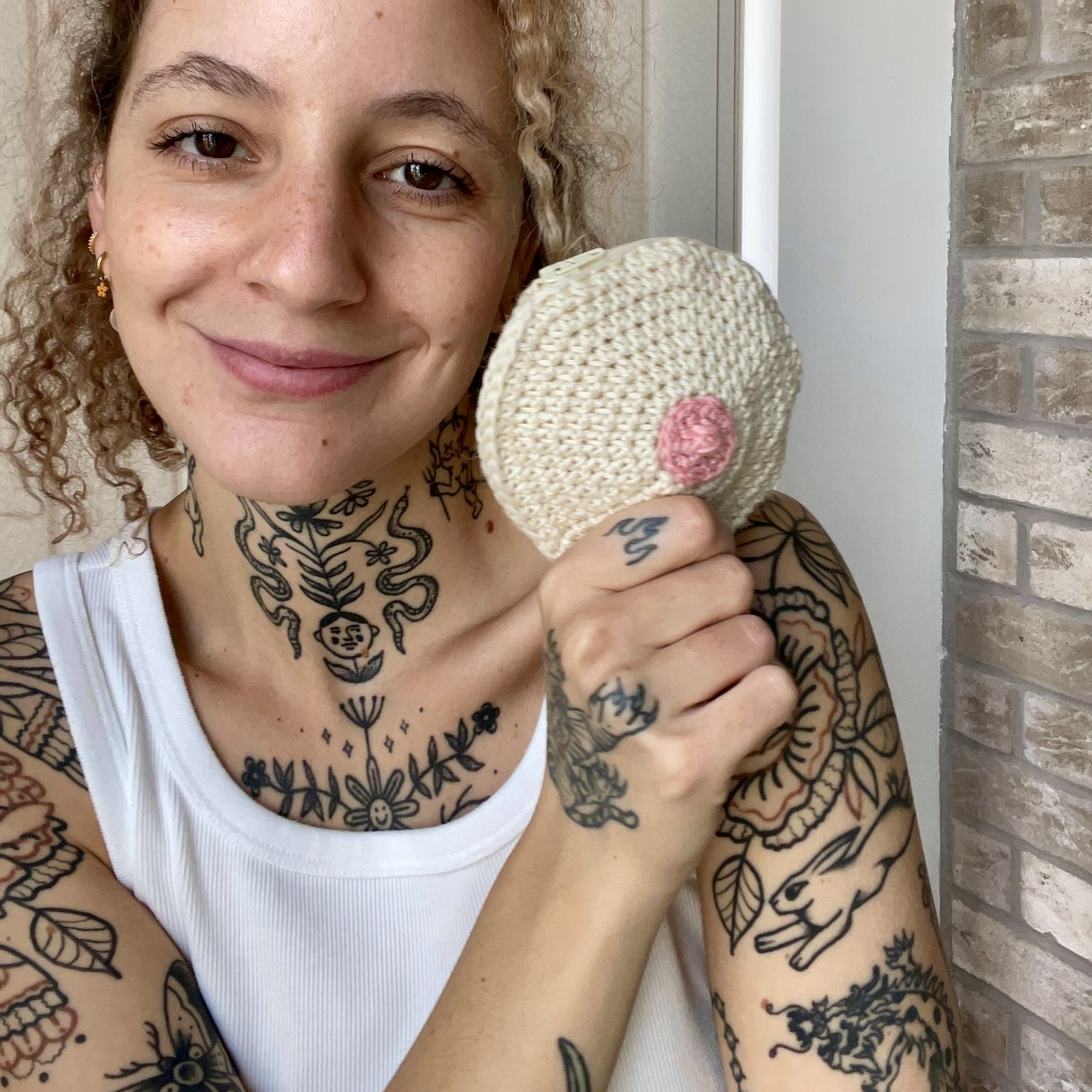 Read more about the article Crochet and Knitting Kits by Anna’s Tits ’N’ Tats x Wovenbeyond